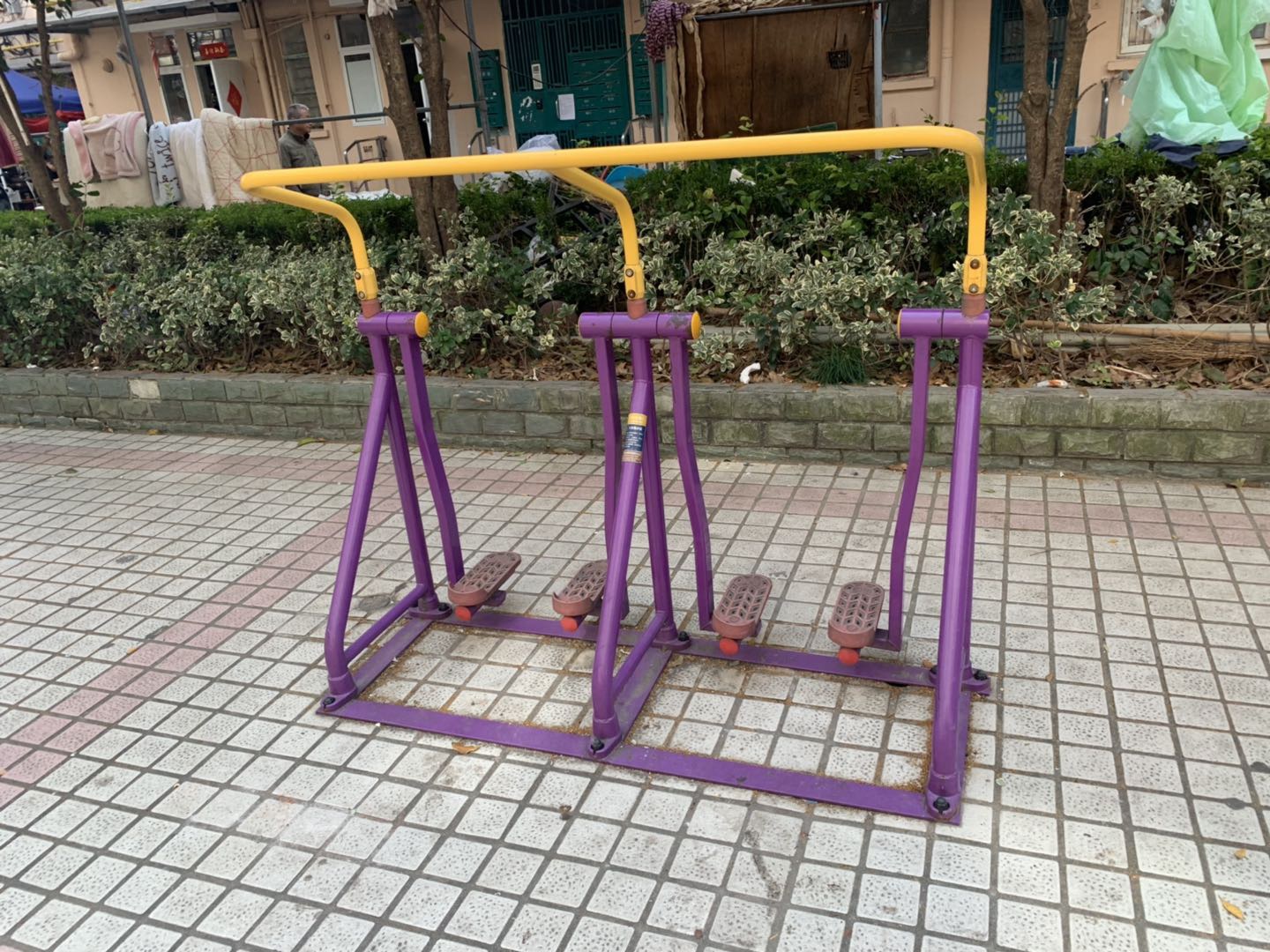 綜合訓(xùn)練器