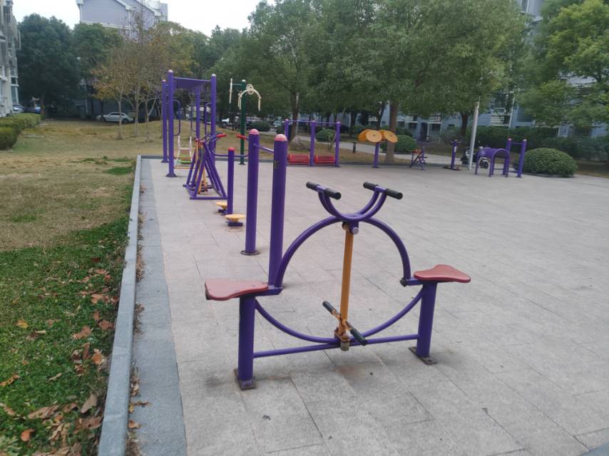 西門錦繡苑西苑健身點(diǎn)