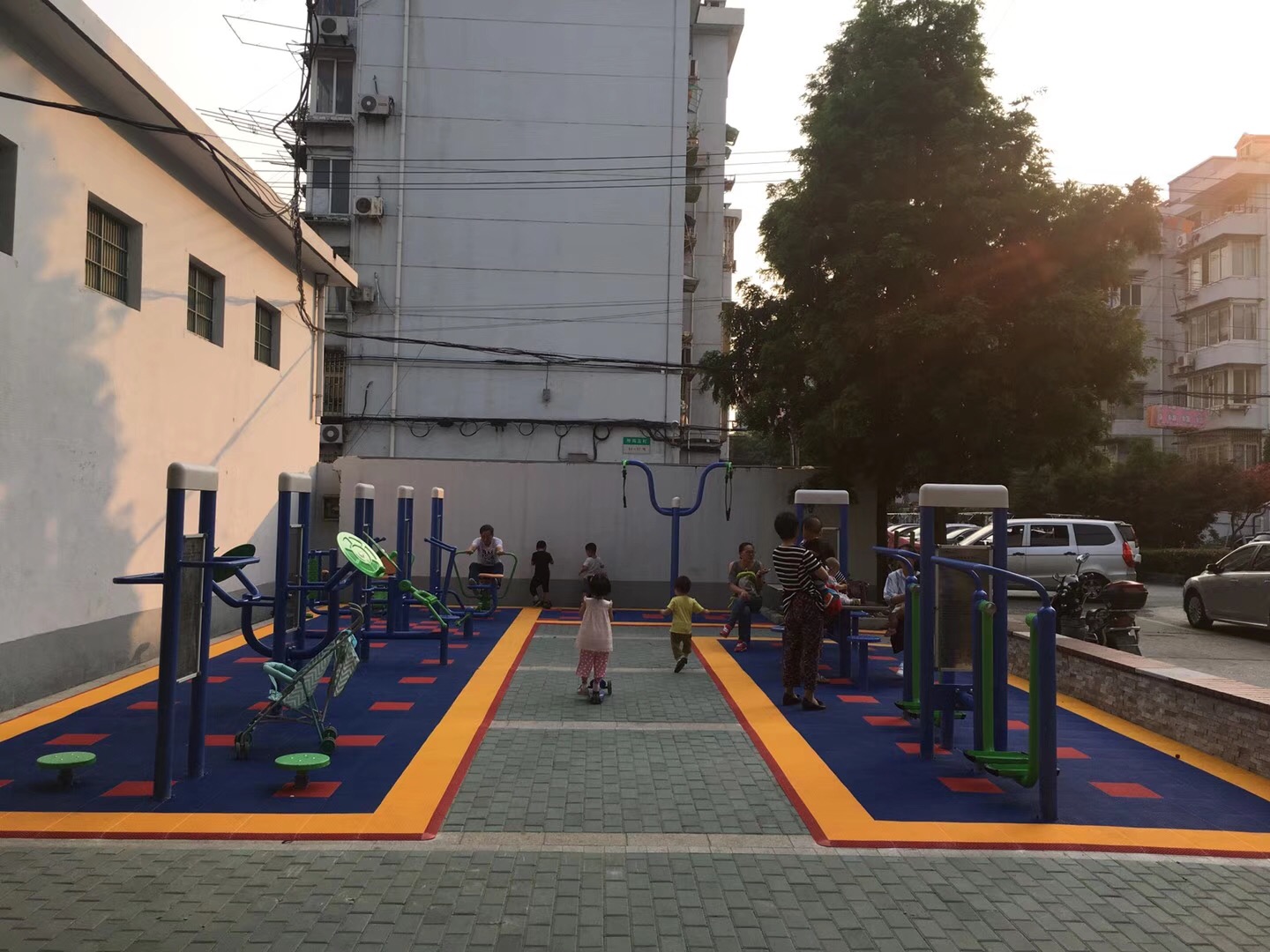 祁連二村二居健身點(diǎn)