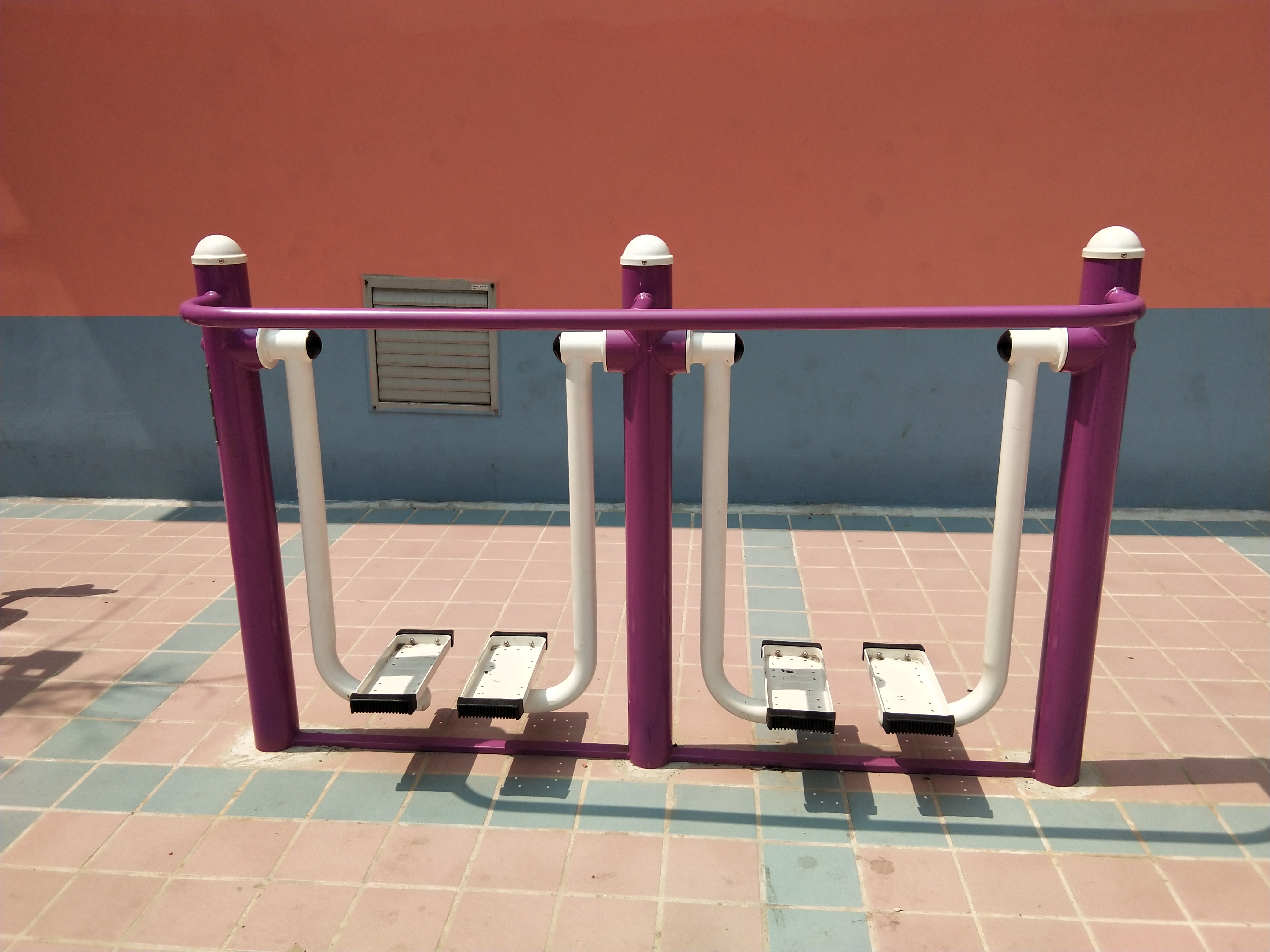 雙位漫步機(jī)