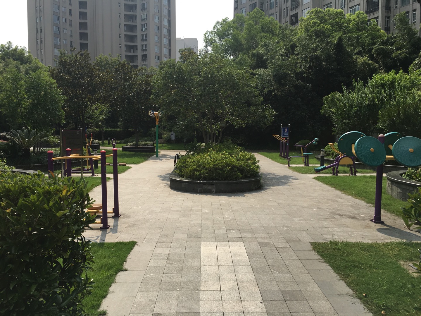 名都城居委名都古北健身點