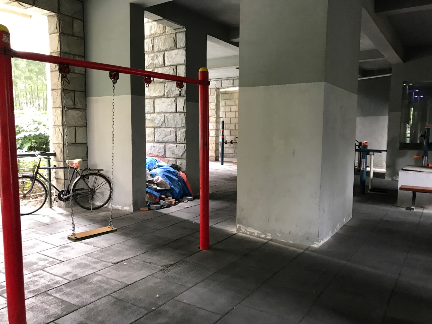 靜安區(qū)曹家渡街道均泰居委健身點（安遠路777弄）