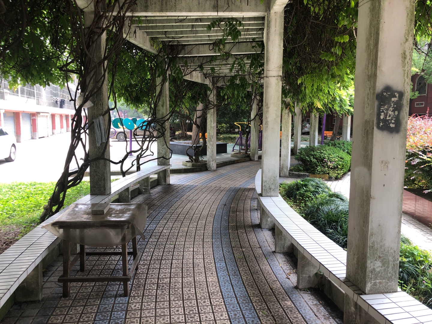   曙光一居健身點②