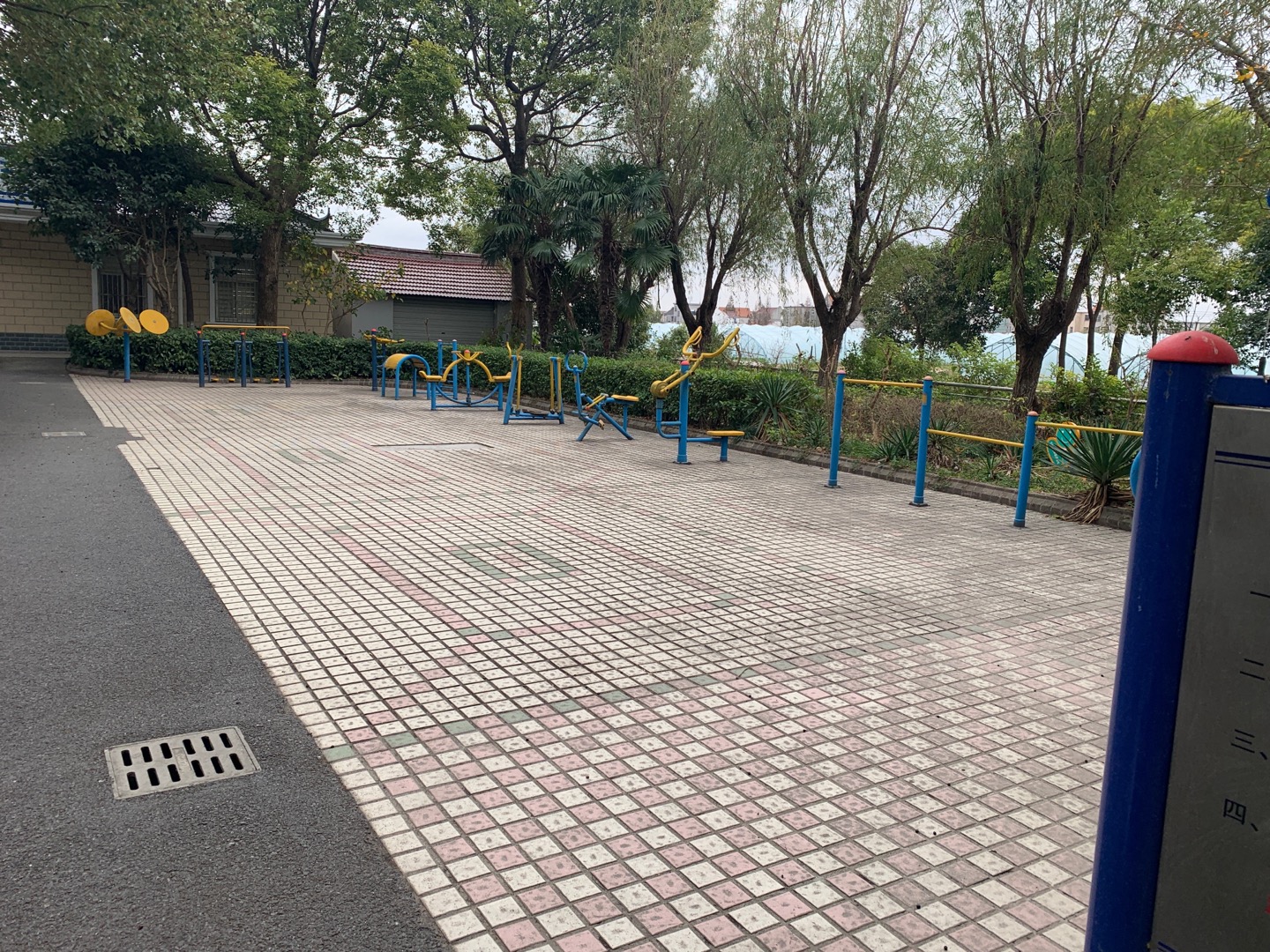 萬興村村委會健身點