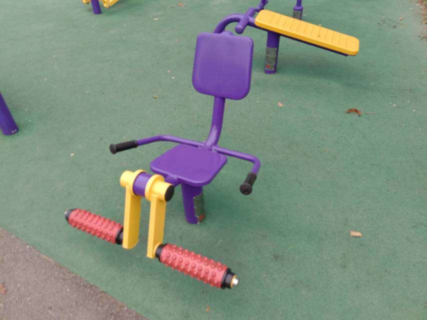 膝關節(jié)訓練器