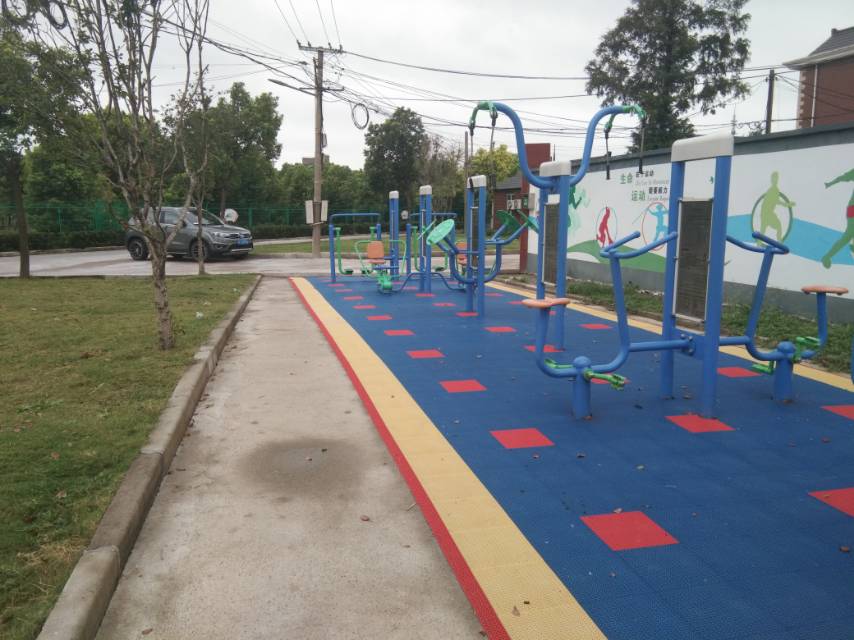 月獅村健身苑點(diǎn)