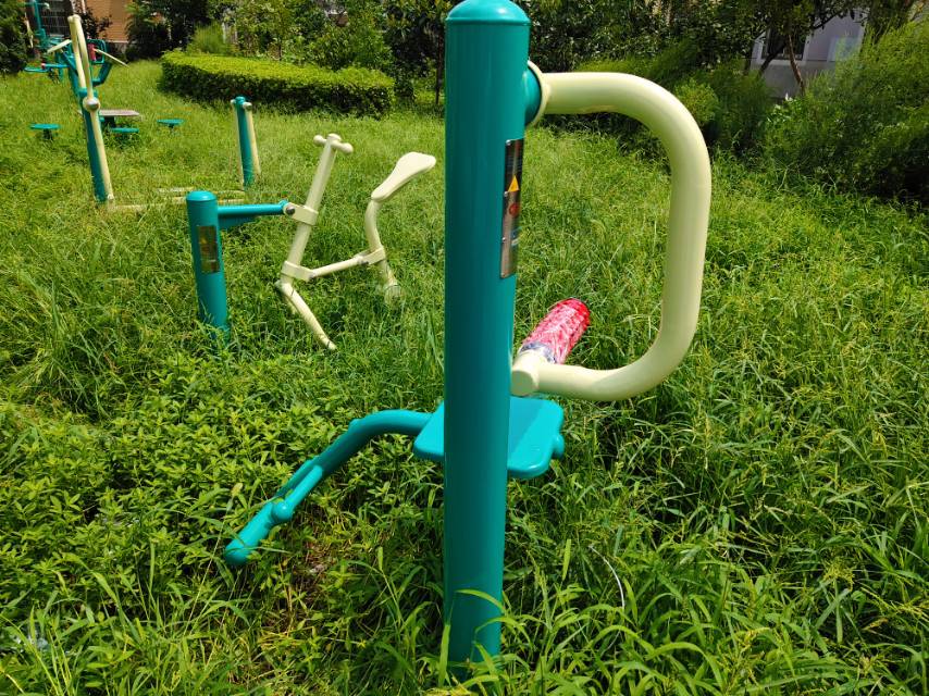 背肌訓(xùn)練按摩器