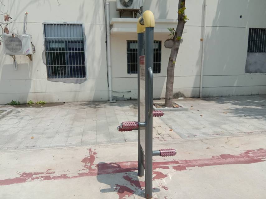 四級(jí)壓腿按摩器