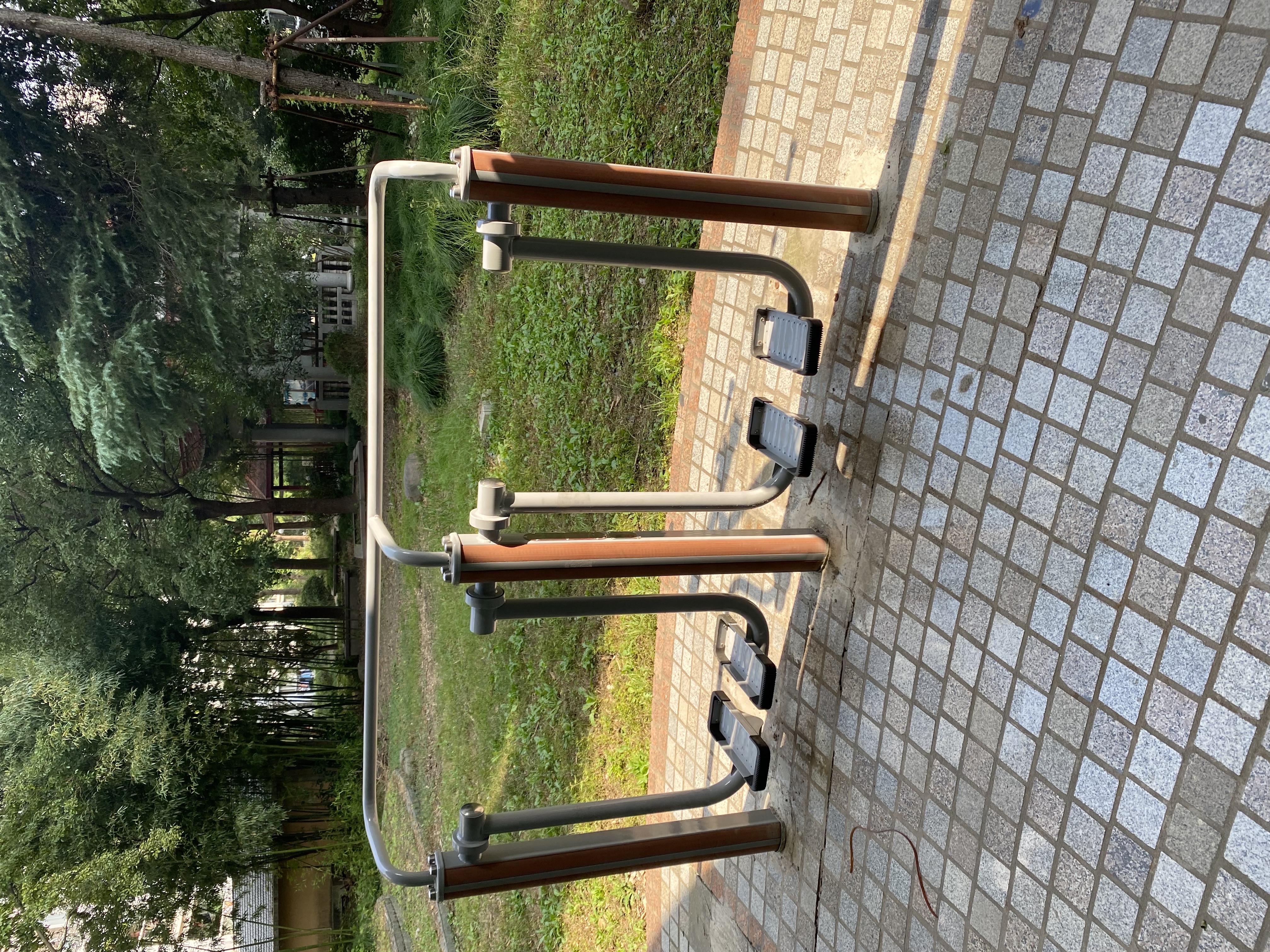 雙位太空漫步機(jī)