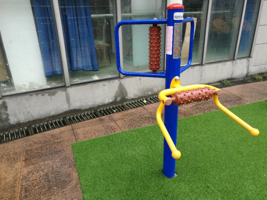 腰背按摩器 腰背按摩器