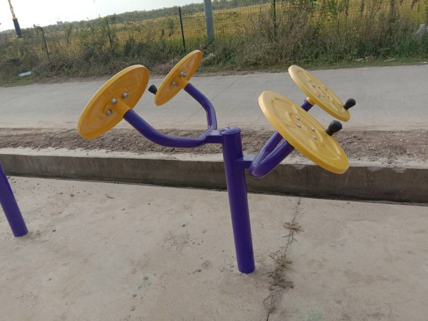 肩關(guān)節(jié)訓(xùn)練器