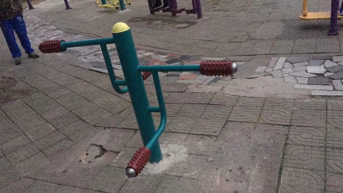 四級壓腿按摩器