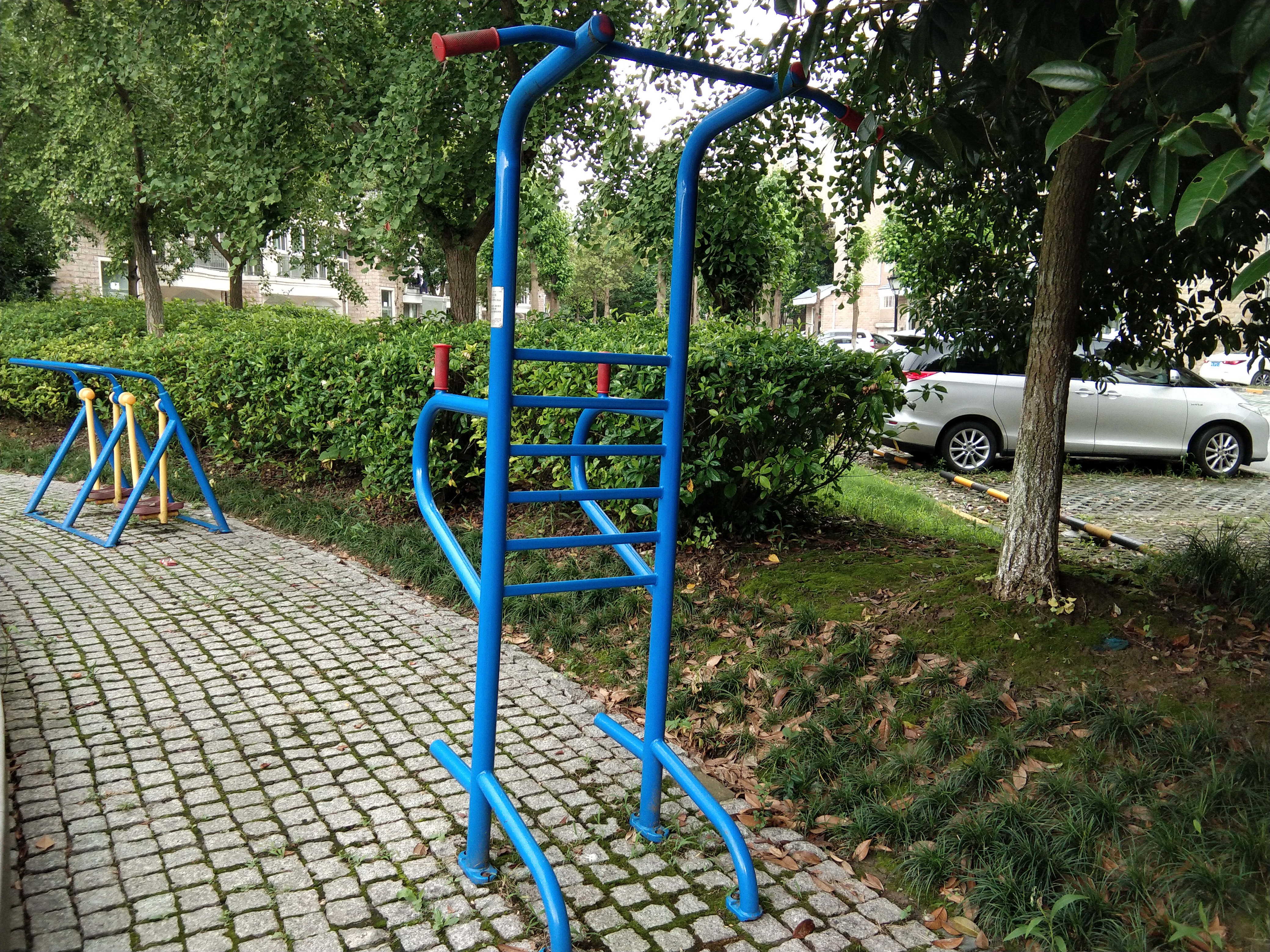 多功能訓(xùn)練器