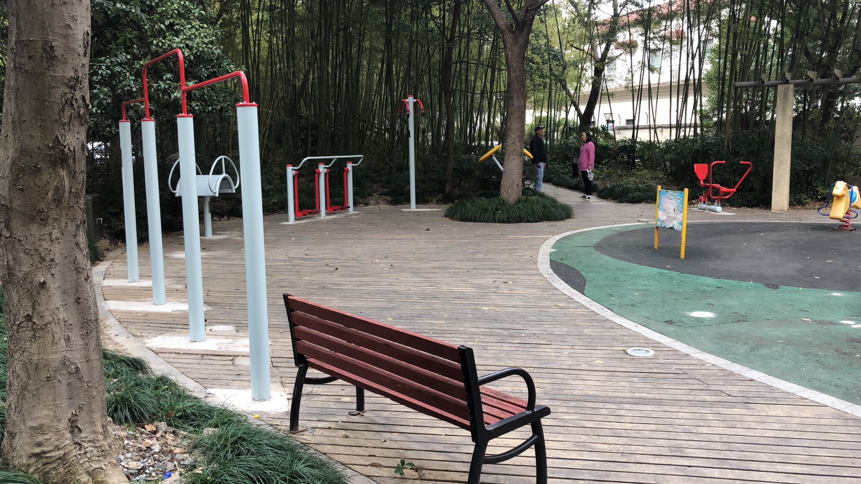 香溢居委健身點