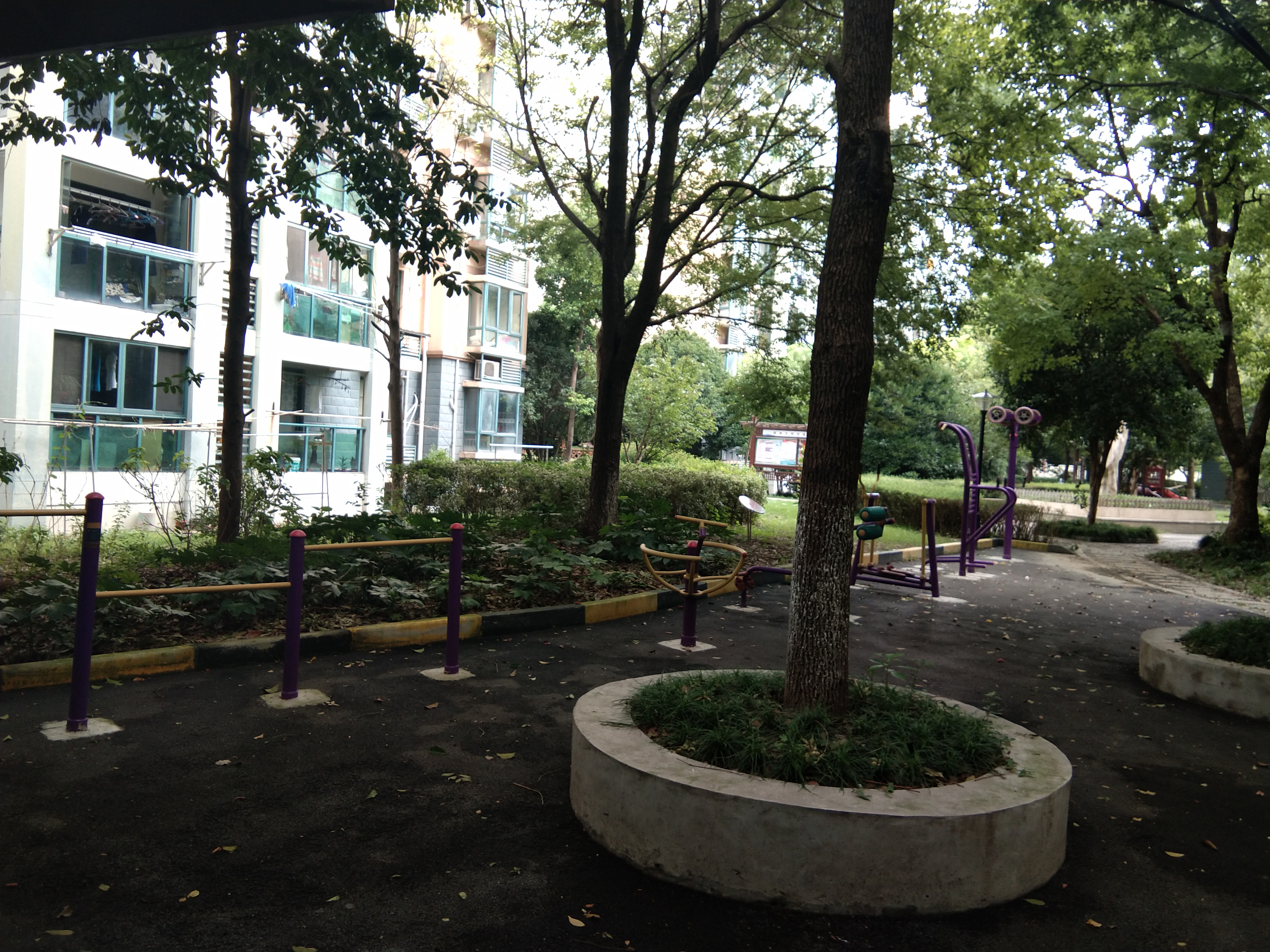 萬(wàn)順苑健身點(diǎn)