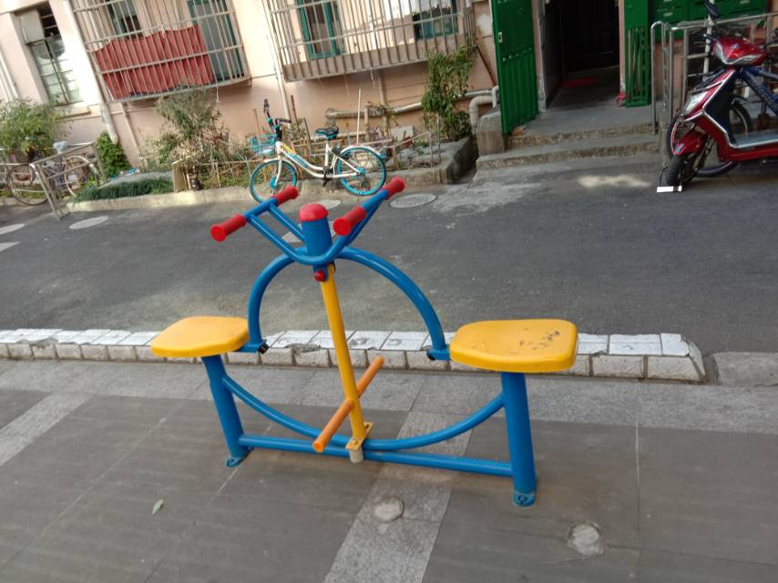 下肢康復(fù)器