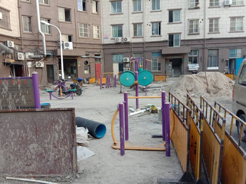 浦港小區(qū)健身點