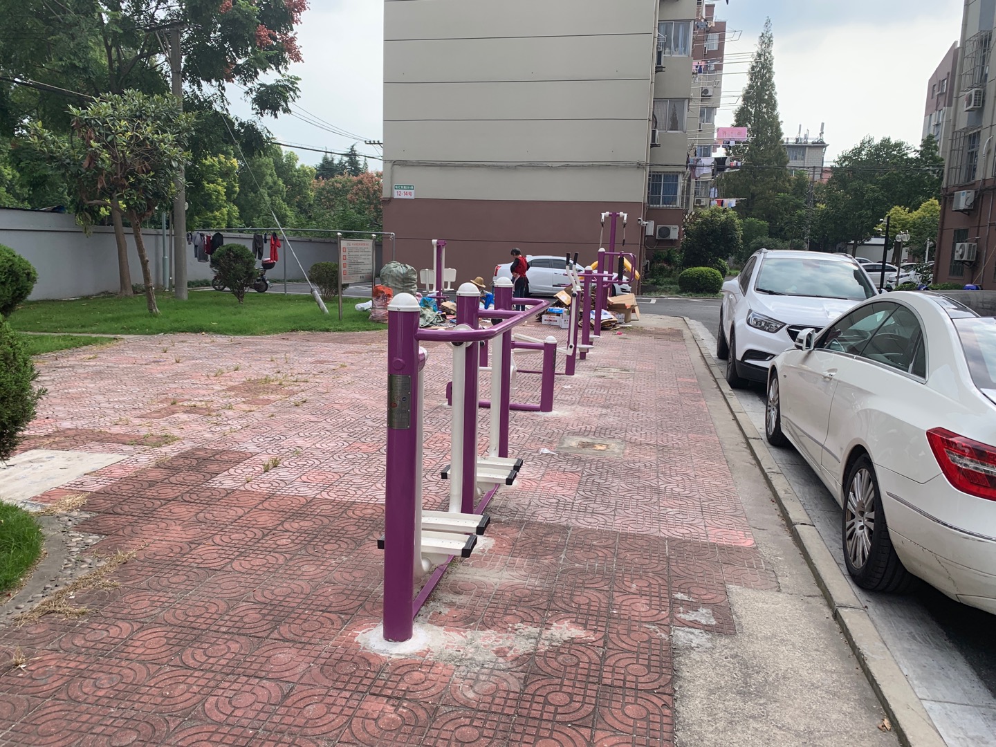 南門(mén)南良苑健身點(diǎn)