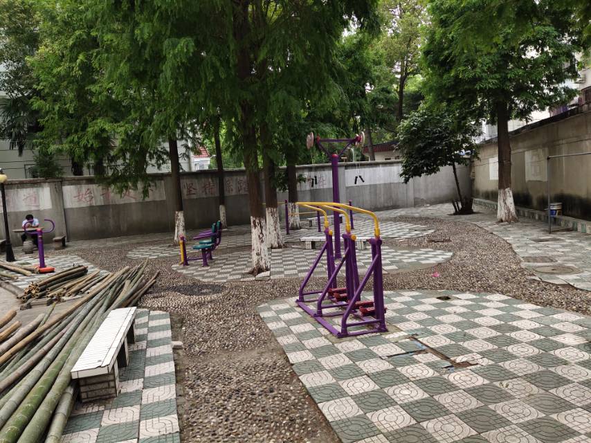 李園二村109號健身點(diǎn)