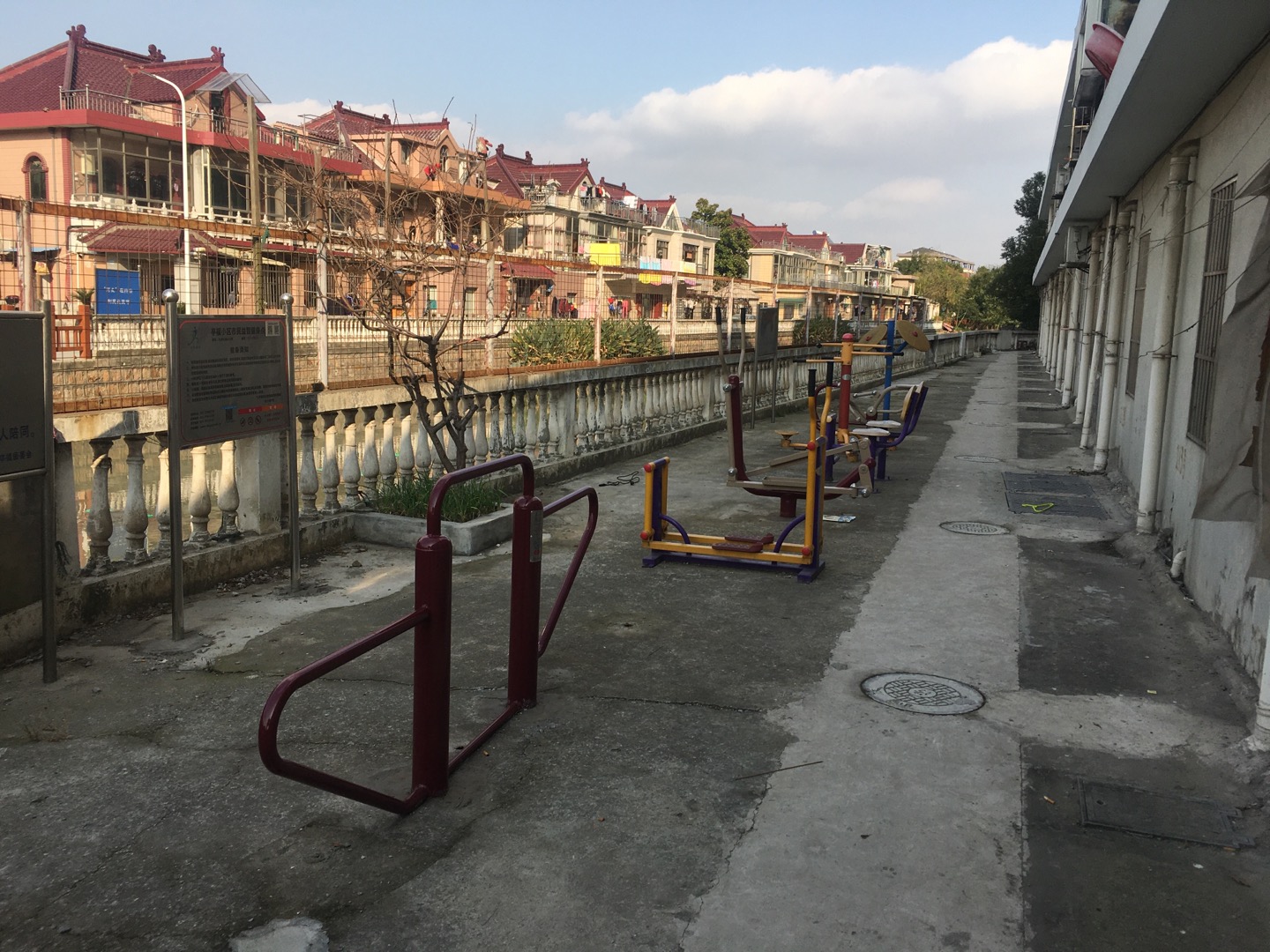 天元亭福小區(qū)益智健身點(diǎn)