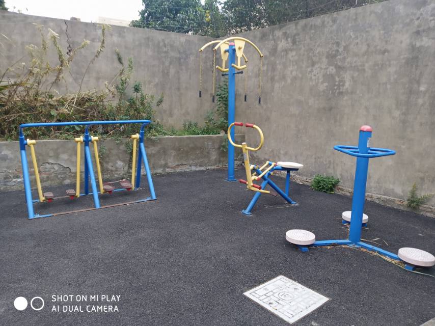 高橋新村健身點3