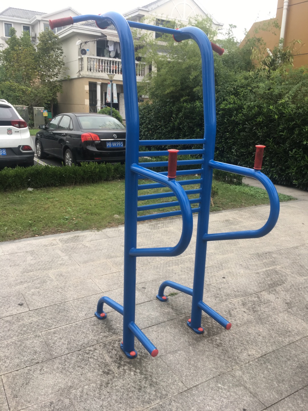 多功能訓(xùn)練器