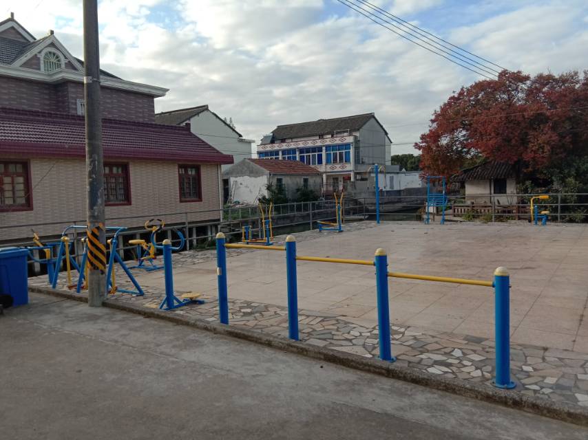 陳行村二隊健身點