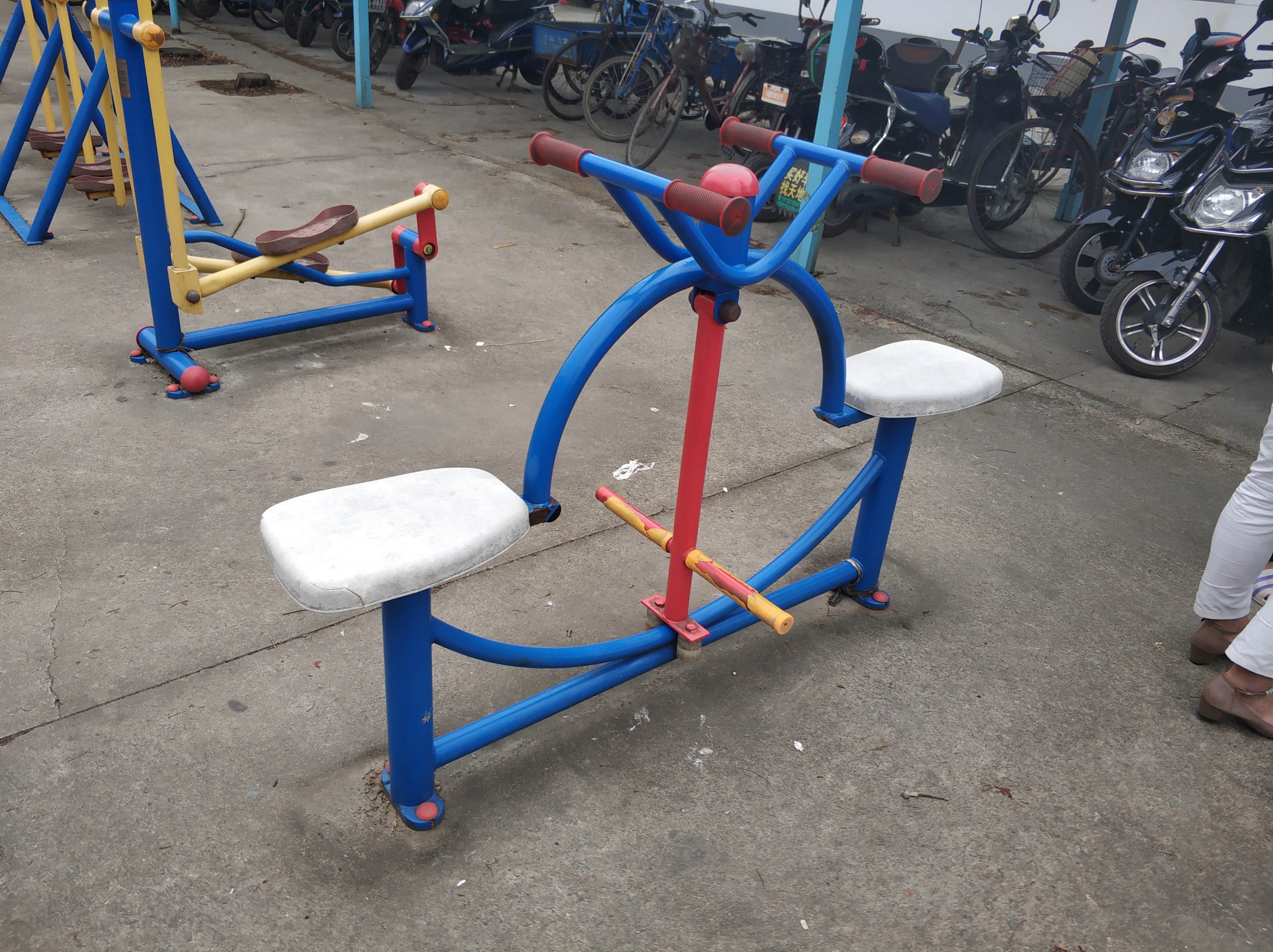 下肢訓(xùn)練器