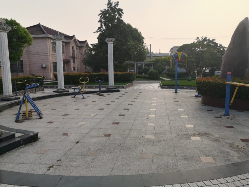 七寶村居委健身點(diǎn)A