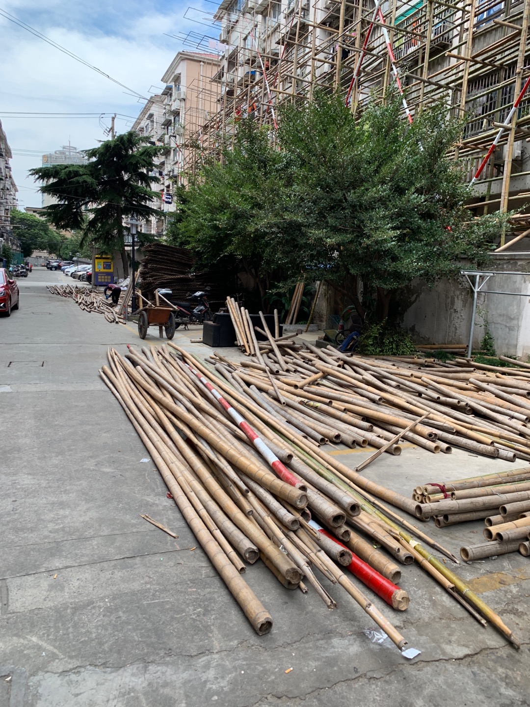 張華浜居委長江路20弄健身點