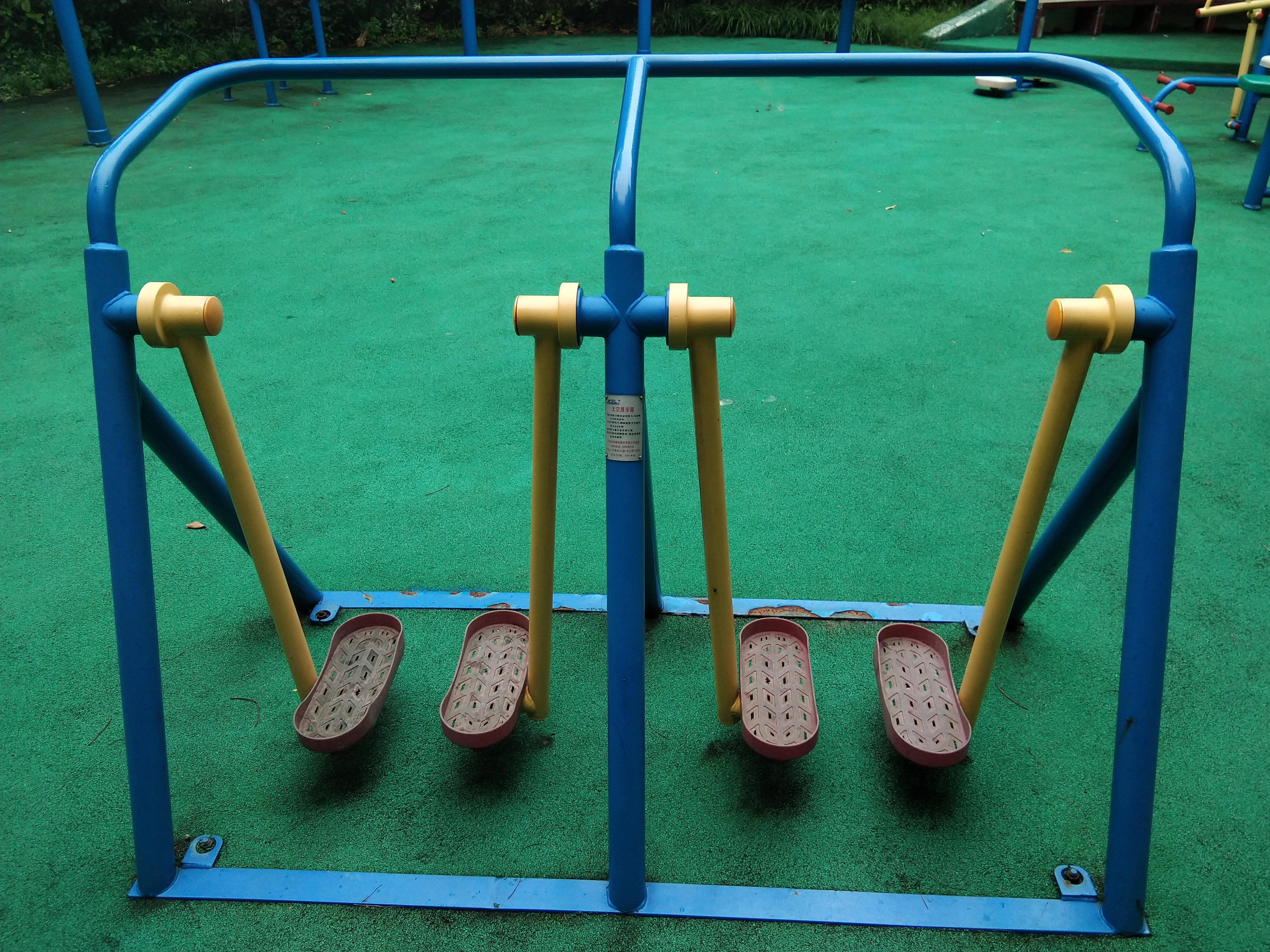 雙位太空漫步機(jī)