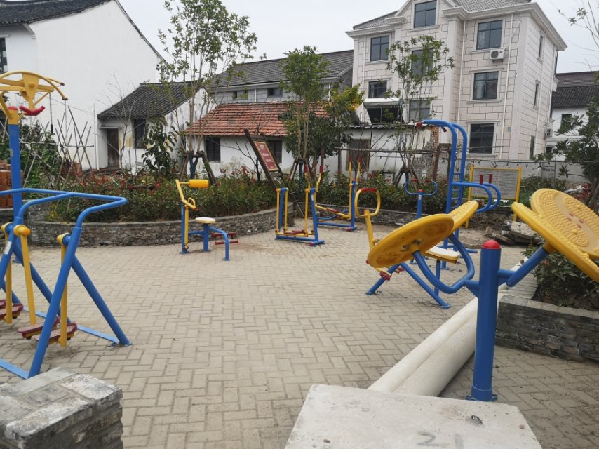 鶴鳴5組健身苑點