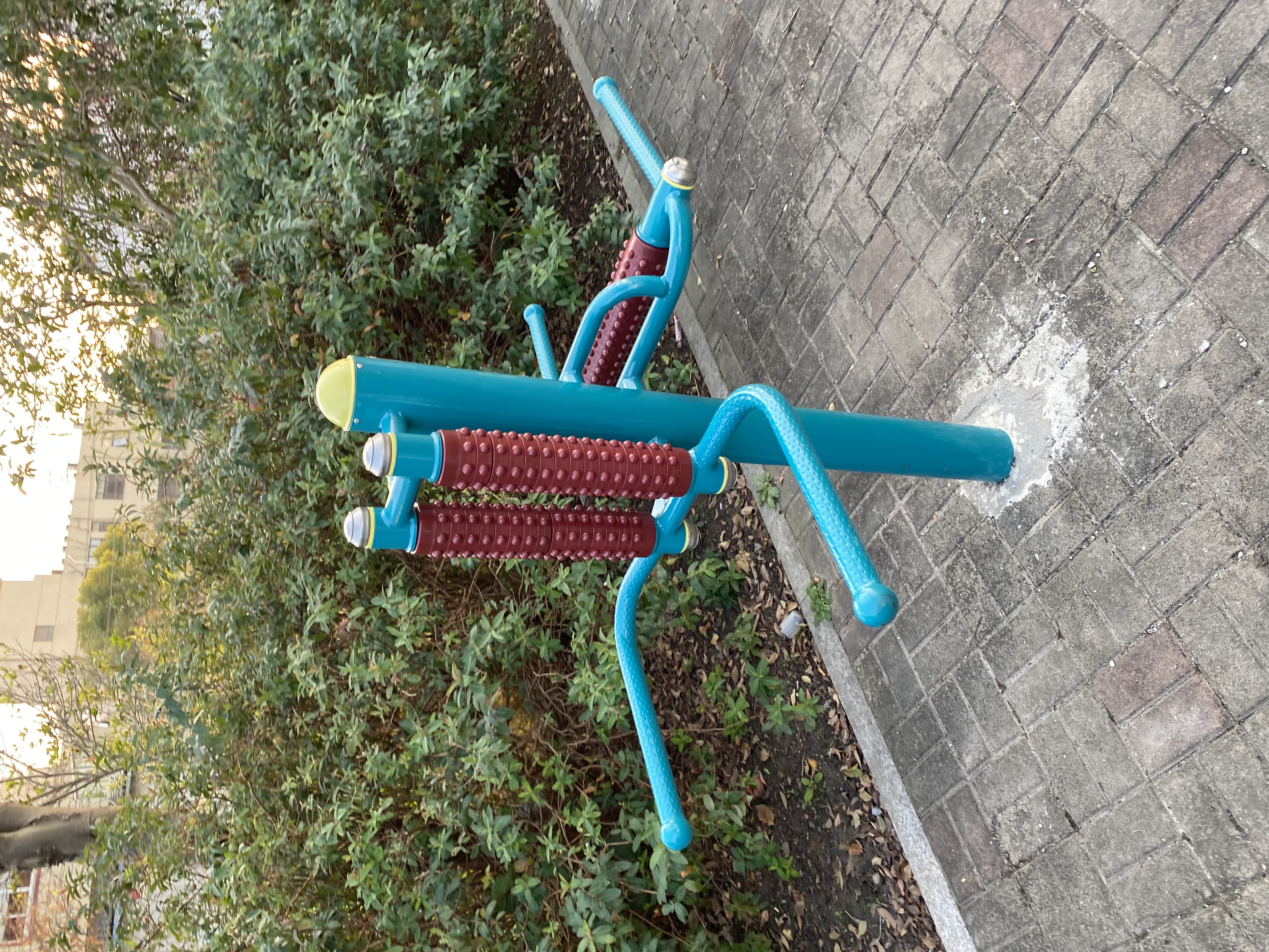 互動(dòng)式腰背按摩器