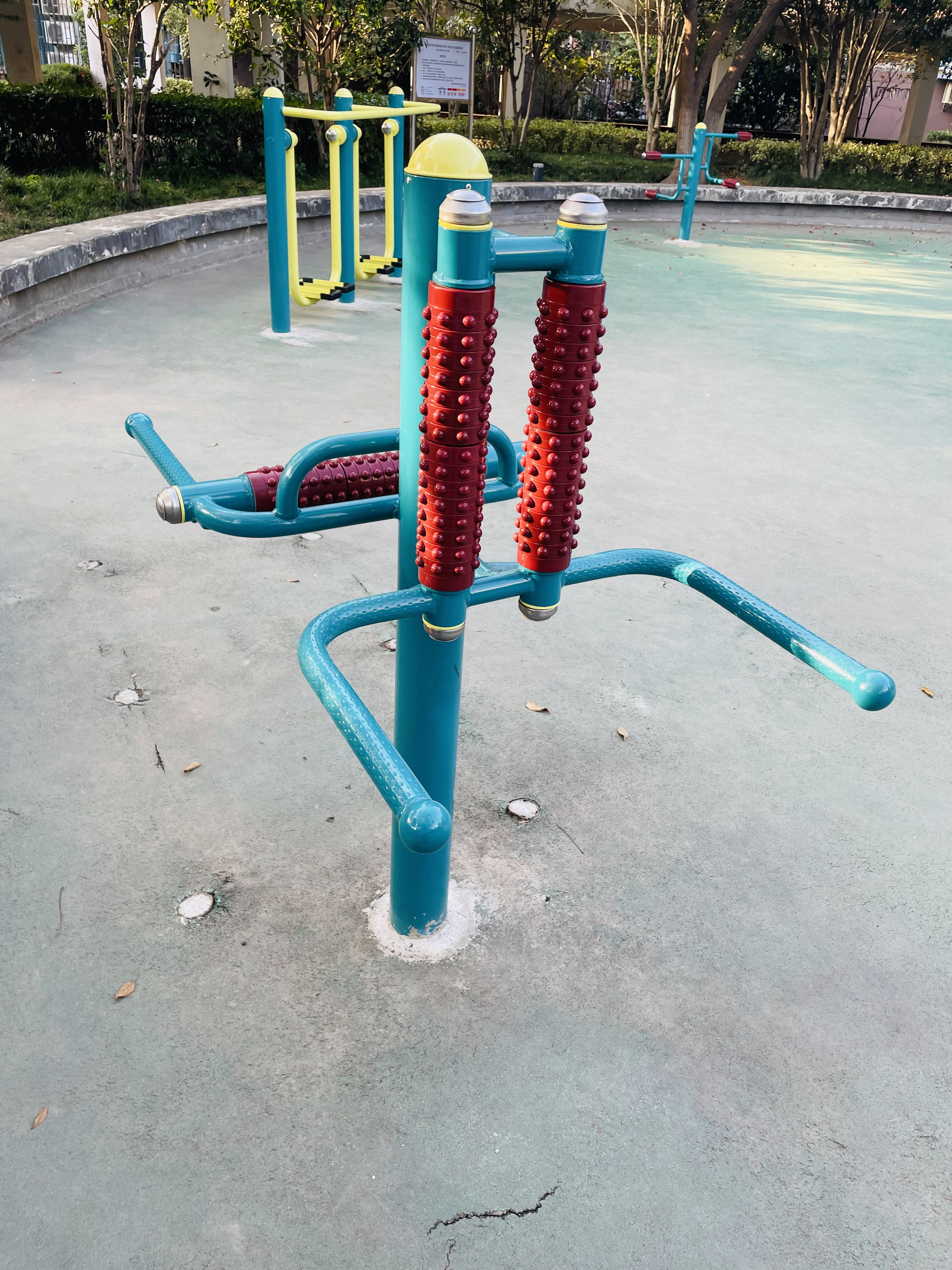 互動式腰背按摩器