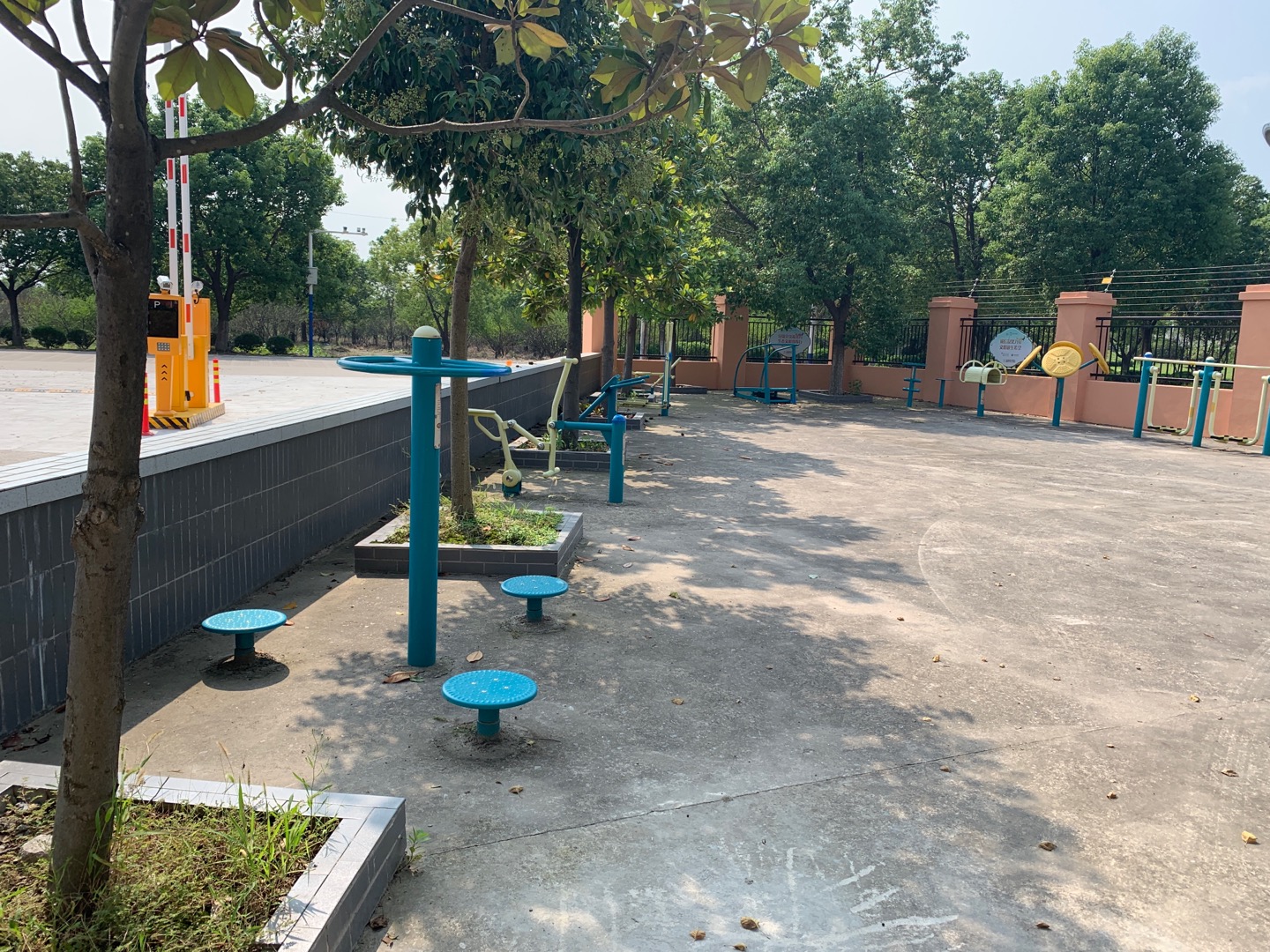 東平鎮(zhèn)瀛都小區(qū)健身點(diǎn)