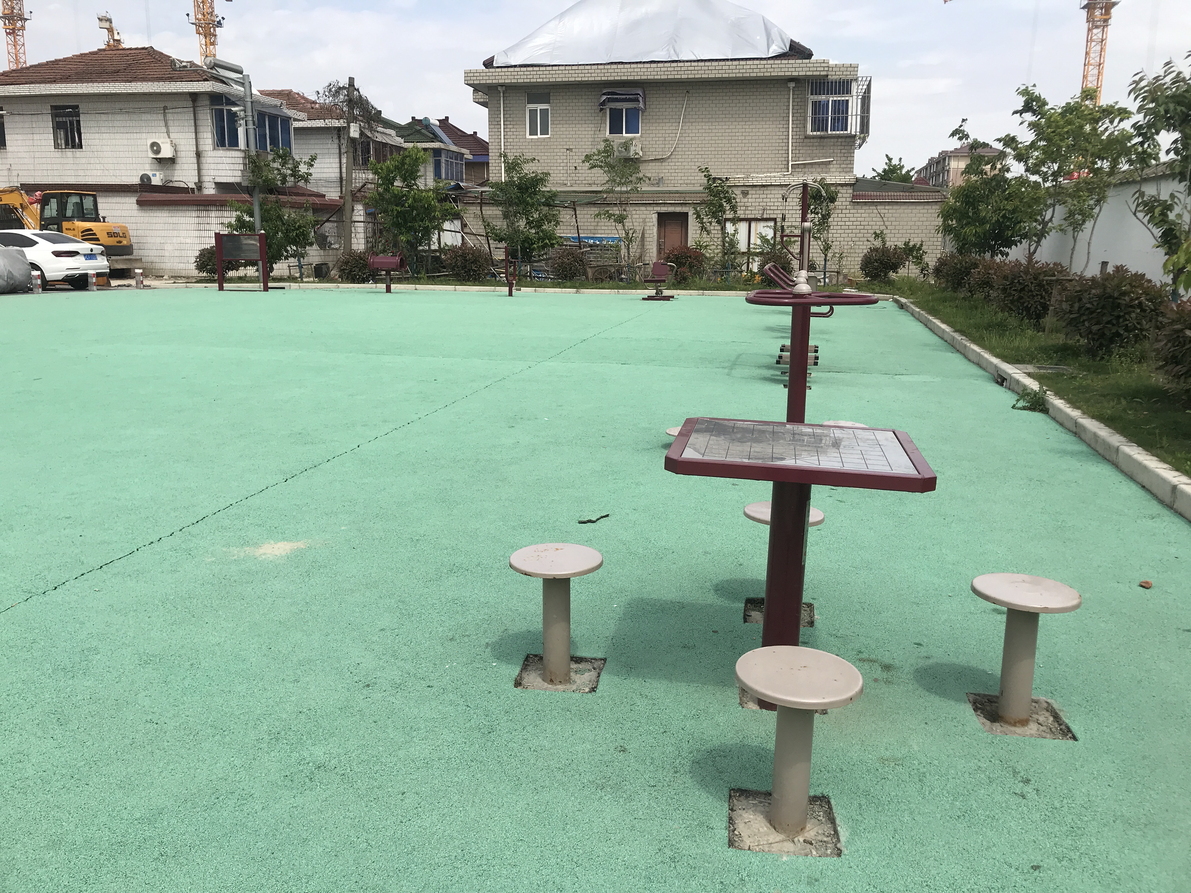 萬(wàn)聯(lián)村萬(wàn)安小區(qū)市民益智健身點(diǎn)