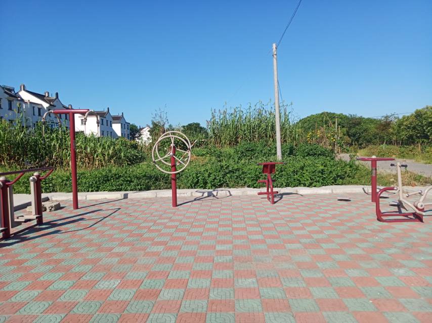 勇敢一組益智健身點(diǎn)