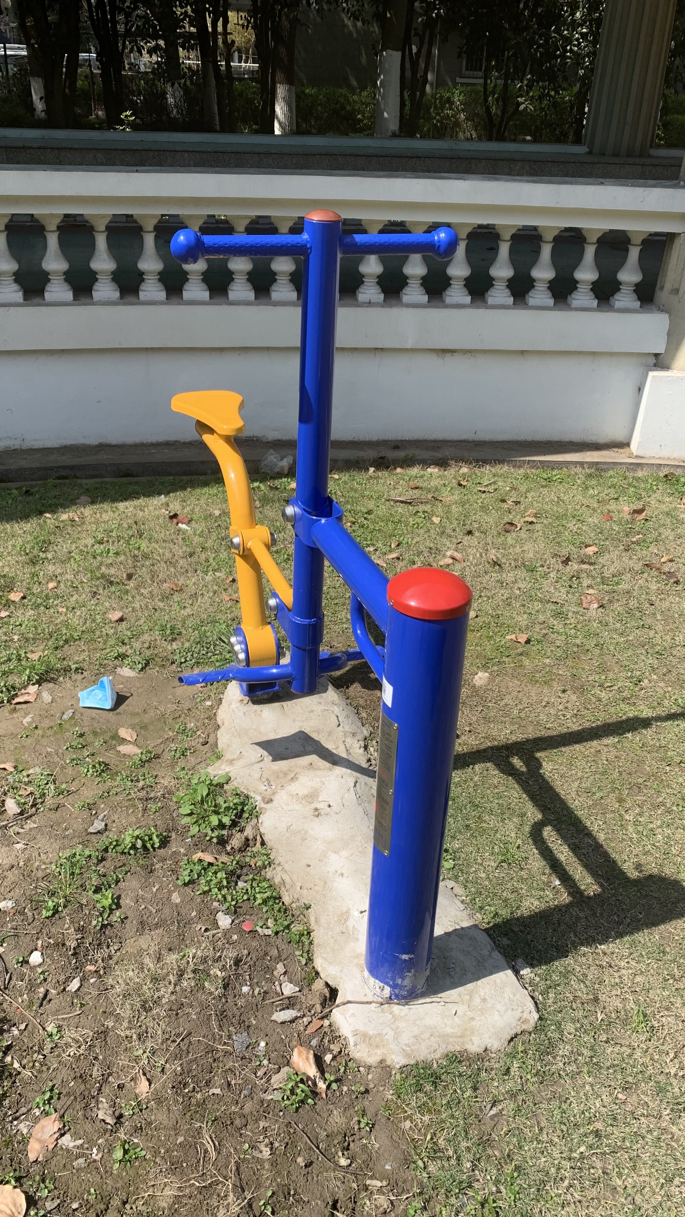 腰力訓(xùn)練器