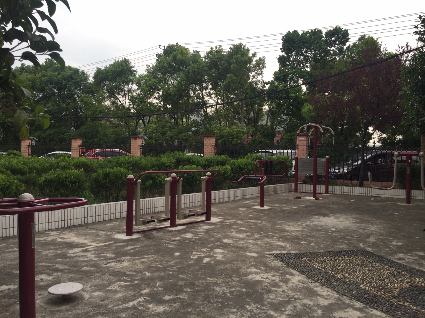 沁園居委健身點(diǎn)