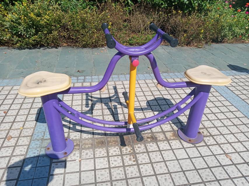 下肢康復(fù)器