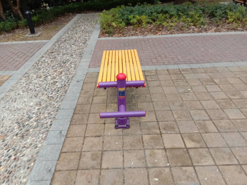 仰臥起平臺(tái)