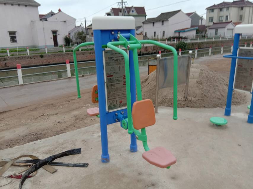 雙立柱推力訓(xùn)練器