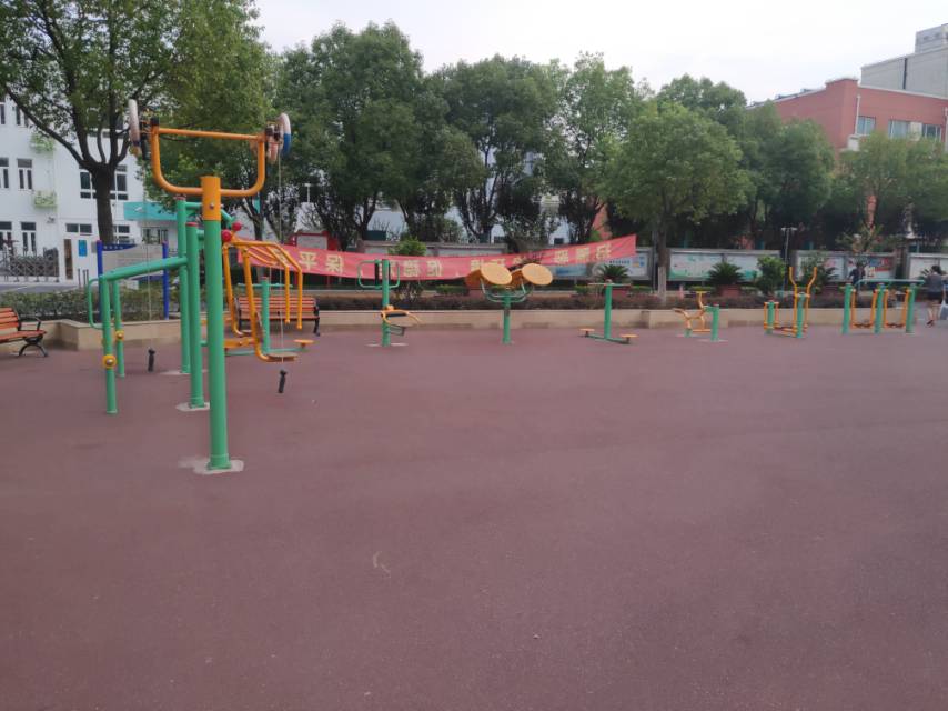 愛(ài)博一村健身點(diǎn)A