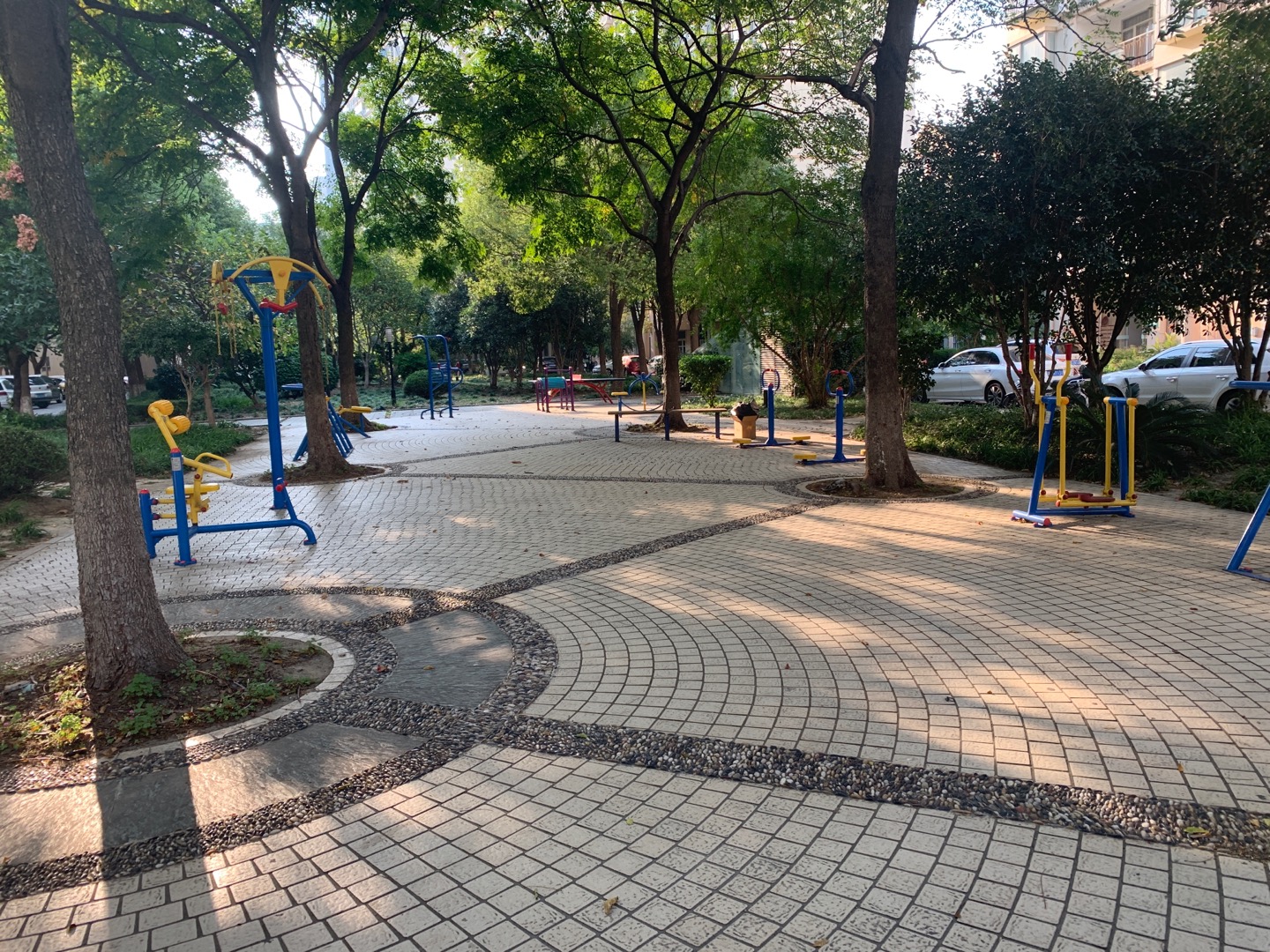 陽(yáng)光翠庭健身點(diǎn)