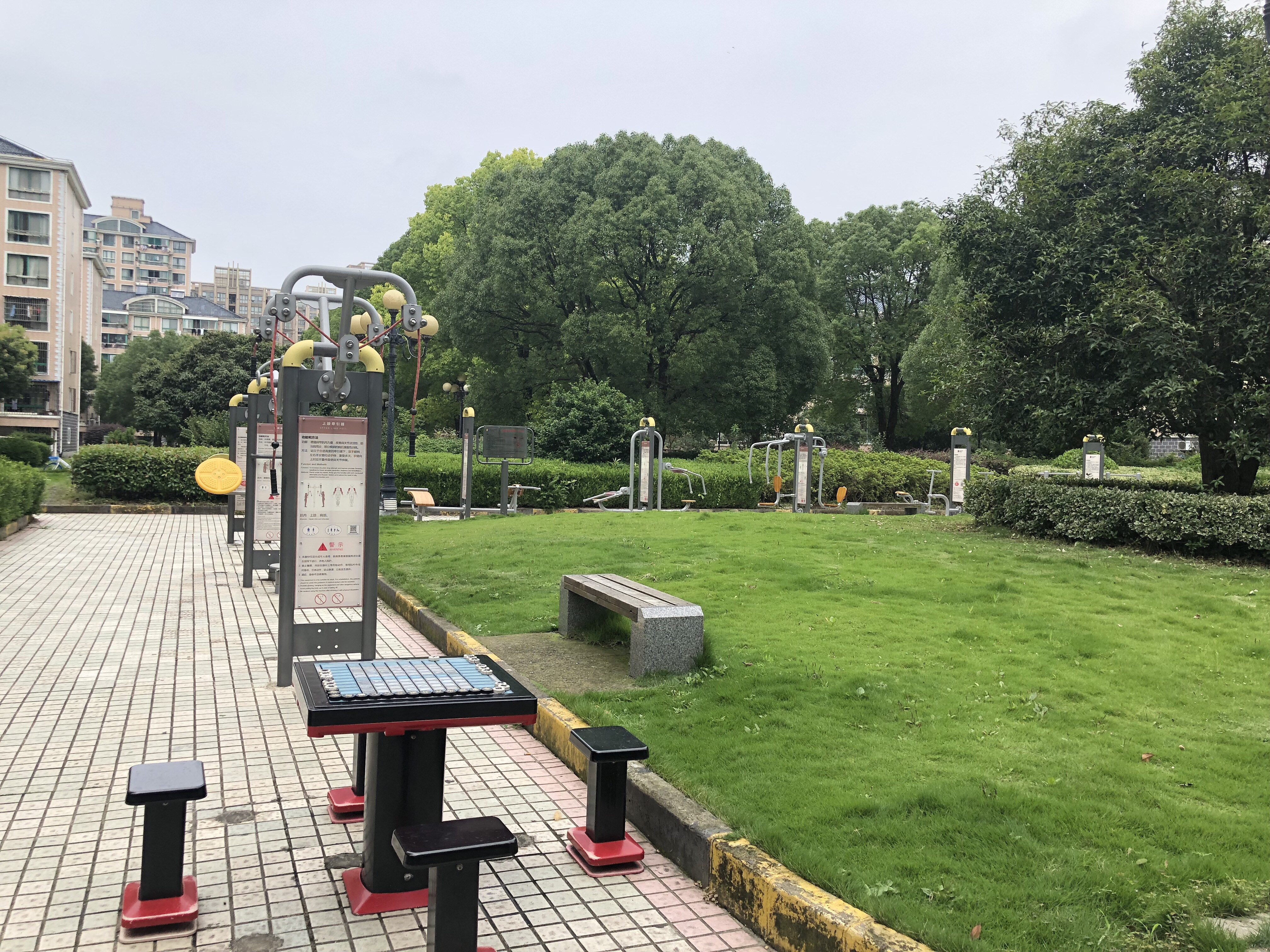 陽(yáng)光一居市民益智健身點(diǎn)1