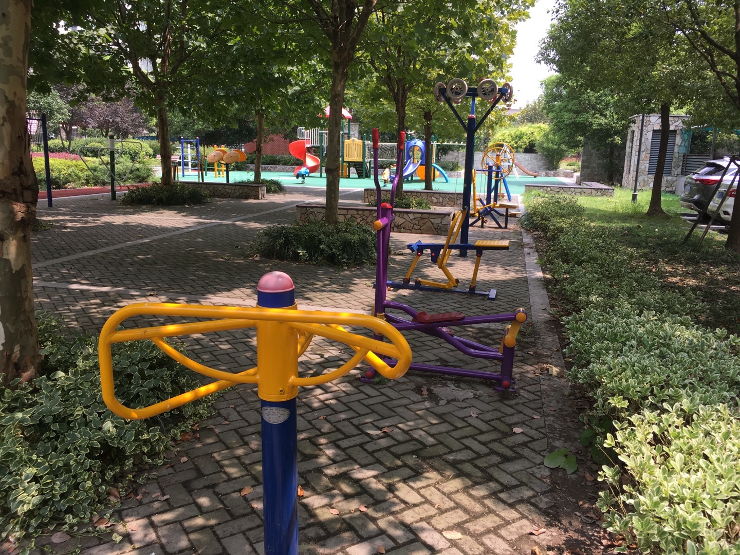 萬源新城三期健身點(diǎn)