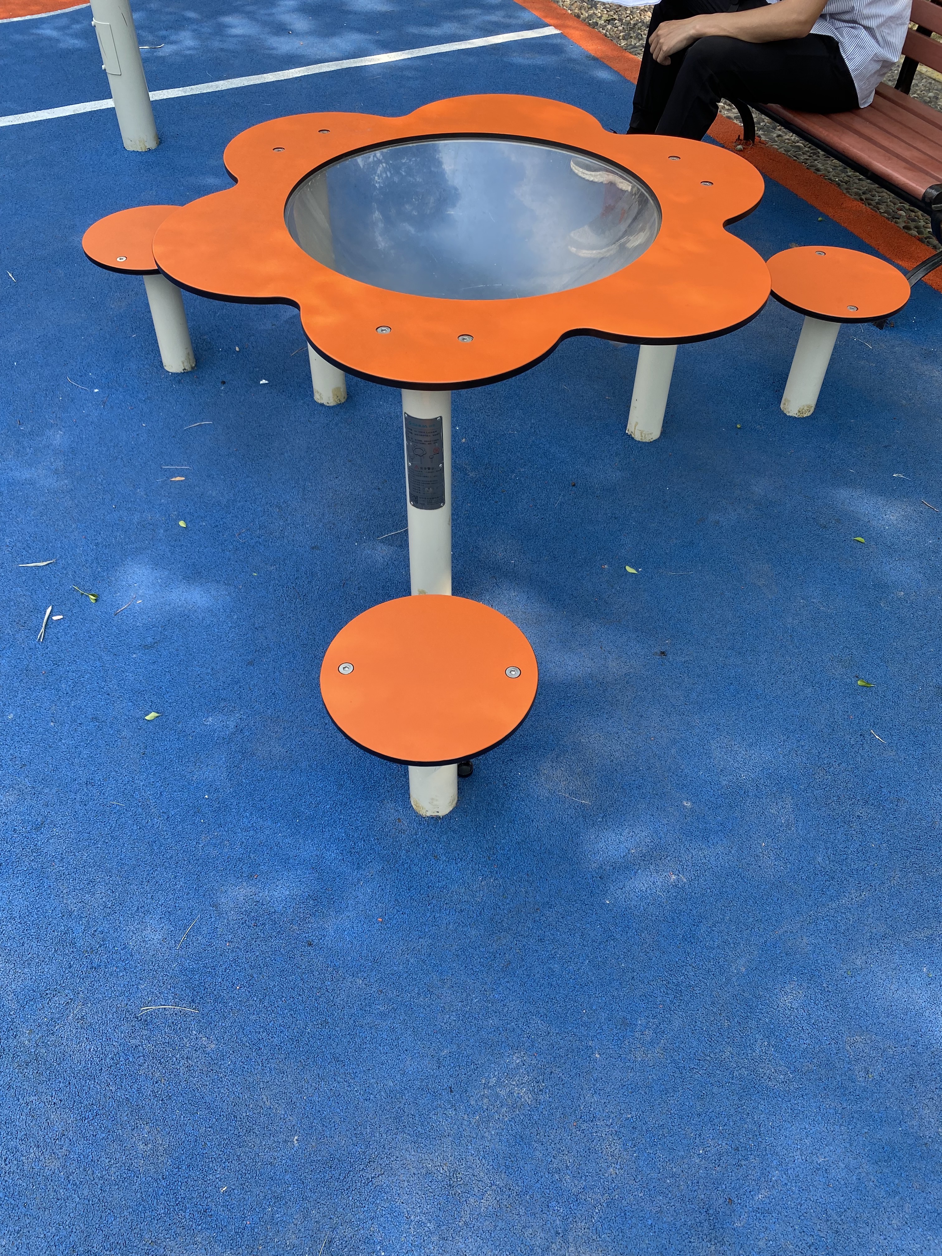 兒童娛樂設(shè)施