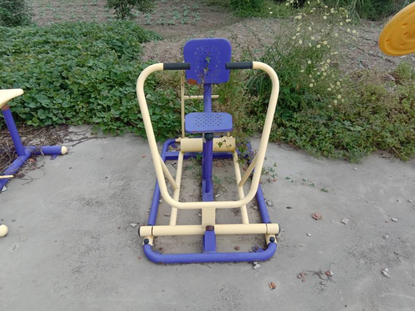 前推訓(xùn)練器