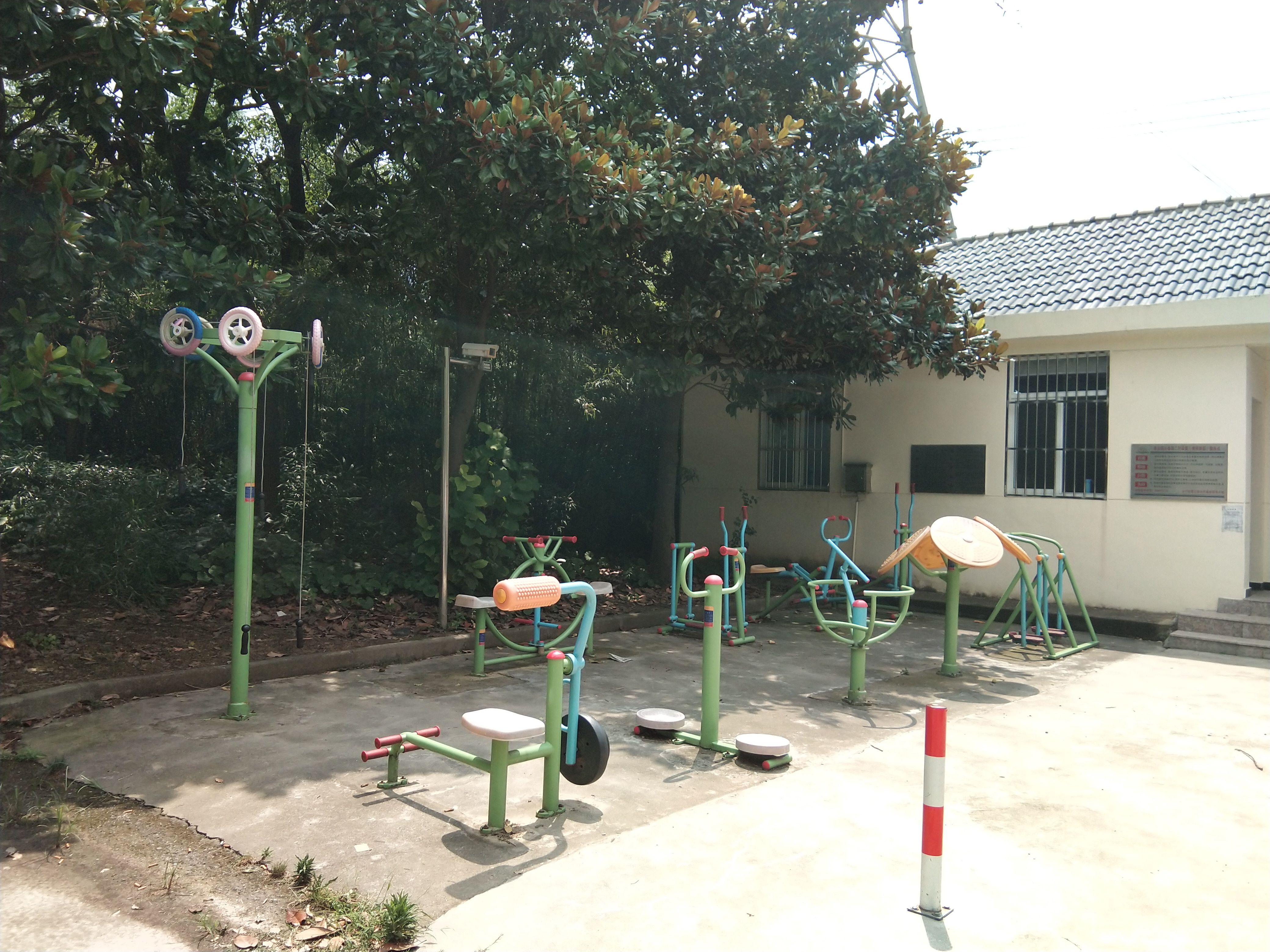 美麗家園健身點(diǎn)