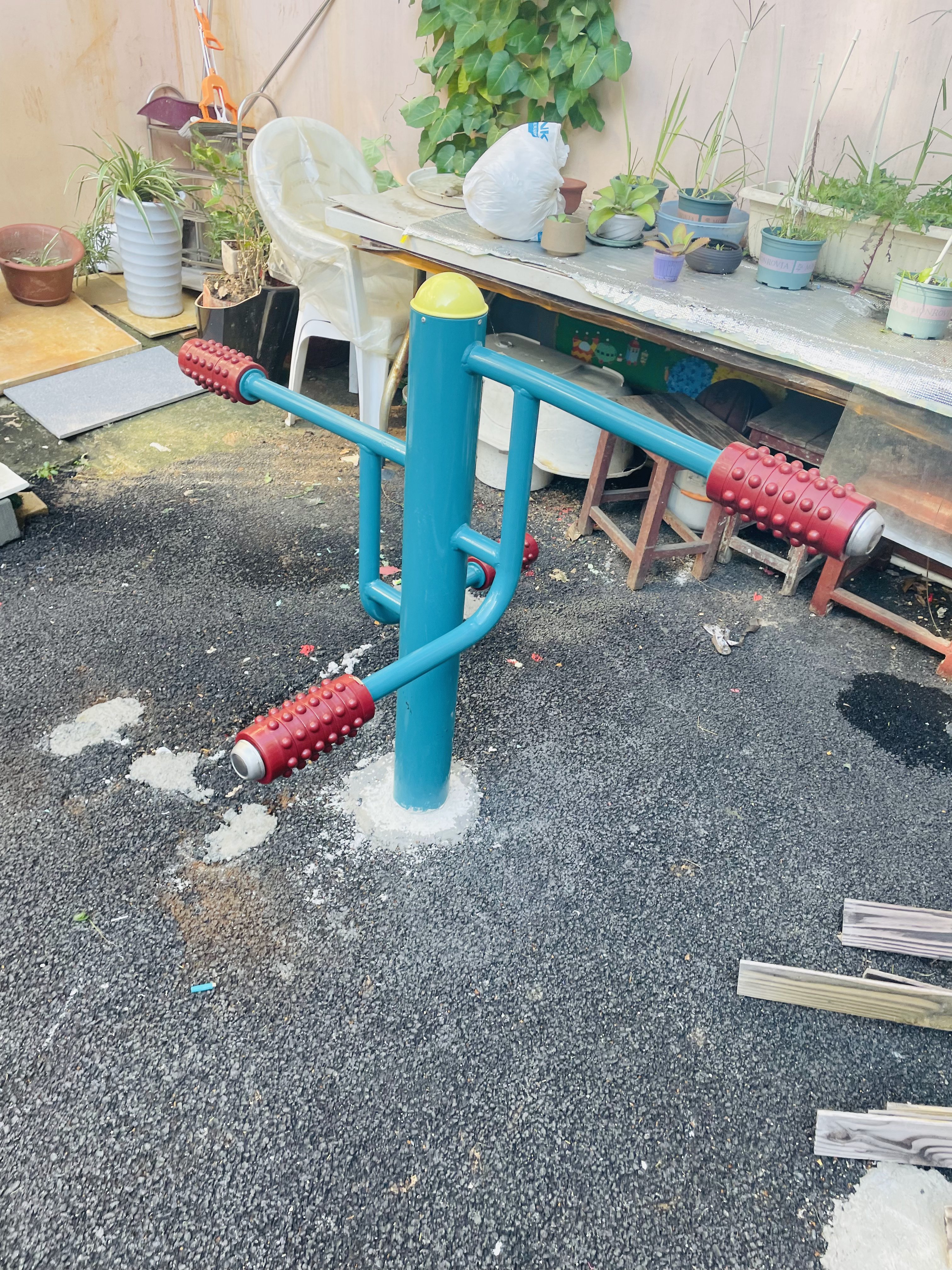 四級(jí)壓腿按摩器